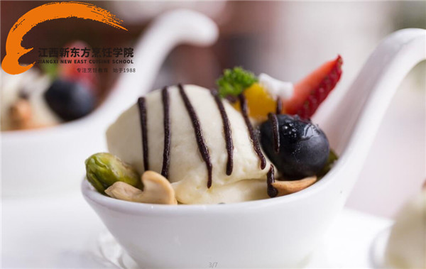 <a href=http://www.8881133.com target=_blank class=infotextkey>江西新東方烹飪學院</a>學員作品.jpg