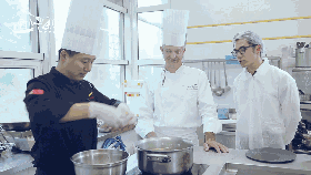 <a href=http://www.8881133.com target=_blank class=infotextkey>�����|����W(xu��)У</a>.gif