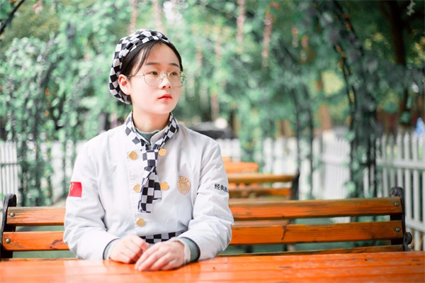 <a href=http://www.8881133.com target=_blank class=infotextkey>江西新東方烹飪學(xué)校</a>.jpg