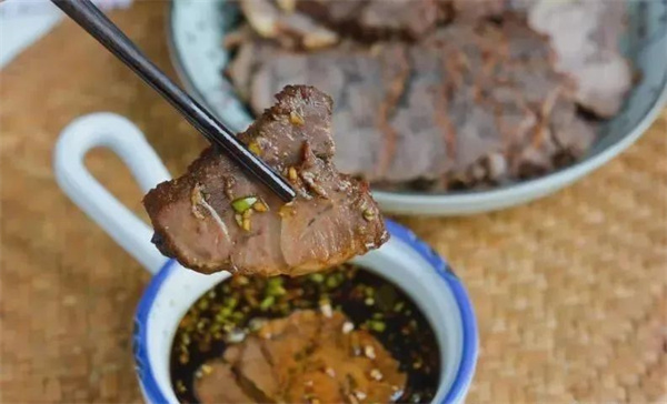 <a href=http://www.8881133.com target=_blank class=infotextkey>江西新東方烹飪學(xué)校</a>.jpg