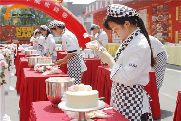 學(xué)西點(diǎn)烘焙專業(yè)來江西新東方j(luò)pg