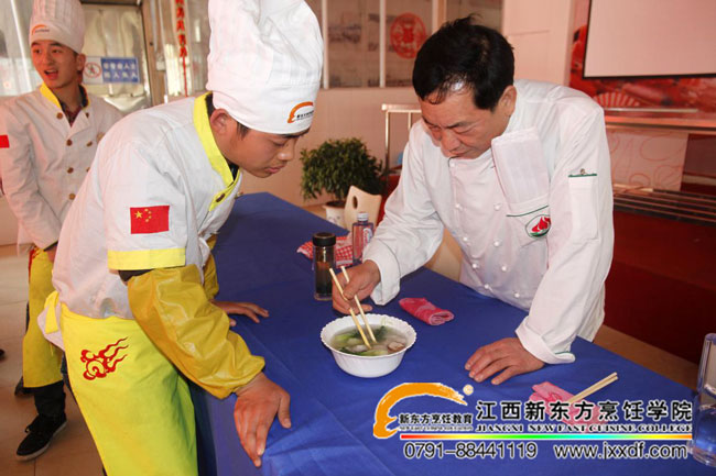 ���Aʮ�����N�S�����󎟽����|��չ�Nˇ