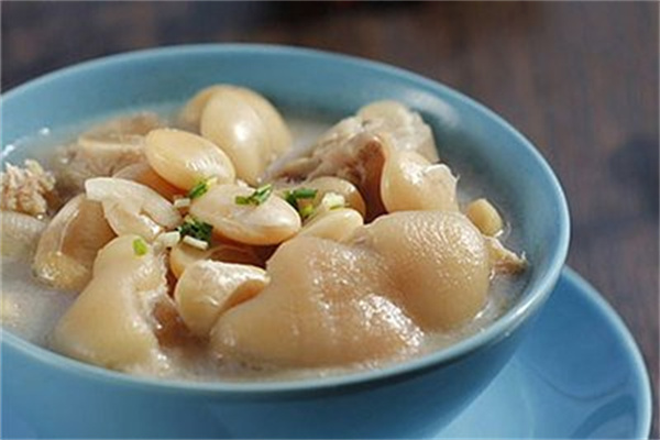 <a href=http://www.8881133.com target=_blank class=infotextkey>江西新東方烹飪學(xué)校</a>.jpg