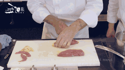 <a href=http://www.8881133.com target=_blank class=infotextkey>�����|����WУ</a>.gif