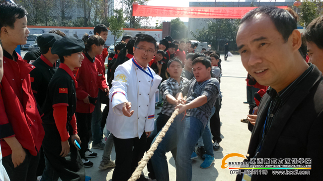 ��ԺС�{(l��n)У�^(q��)�＾�\(y��n)��(d��ng)��(hu��)�����]Ļ