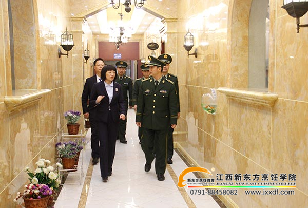 �����|��У�L������܊�x�c�I(l��ng)��(d��o)���^У�@