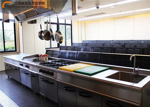 <a href=http://www.8881133.com target=_blank class=infotextkey>江西新東方烹飪學院</a>.jpg