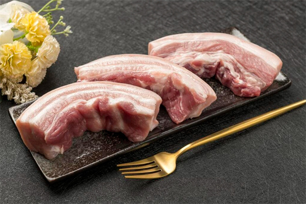 <a href=http://www.8881133.com target=_blank class=infotextkey>江西新東方烹飪學校</a>.jpg