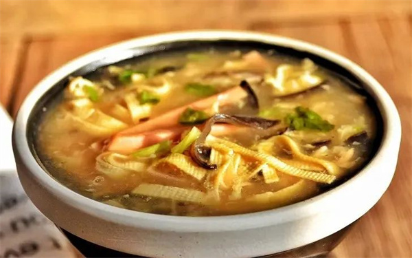 <a href=http://www.8881133.com target=_blank class=infotextkey>江西新東方烹飪學(xué)校</a>