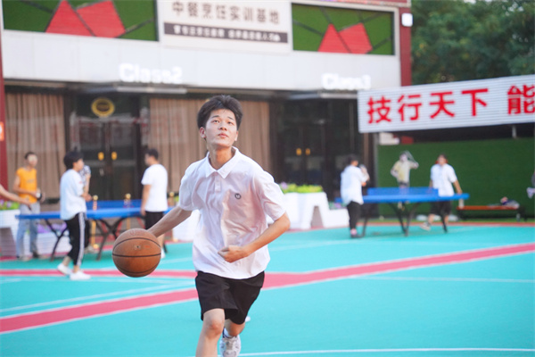 <a href=http://www.8881133.com target=_blank class=infotextkey>�����|����W(xu��)У</a>.jpg