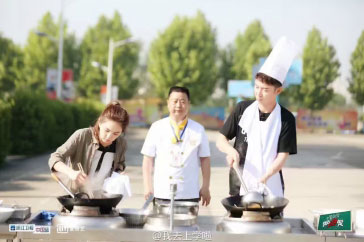 <a href=http://www.8881133.com target=_blank class=infotextkey>�����|����WУ</a>.jpg