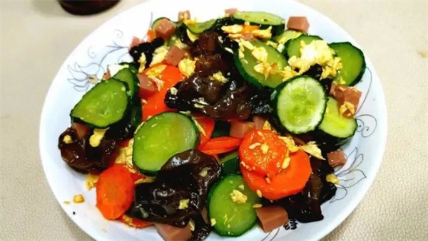 <a href=http://www.8881133.com target=_blank class=infotextkey>江西新東方烹飪學(xué)校</a>