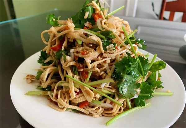 <a href=http://www.8881133.com target=_blank class=infotextkey>江西新東方烹飪學校</a>.jpg