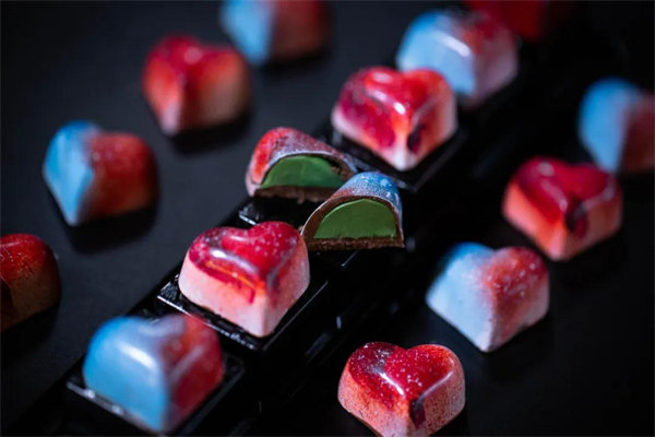 <a href=http://www.8881133.com target=_blank class=infotextkey>江西新東方烹飪學(xué)校</a>.jpg