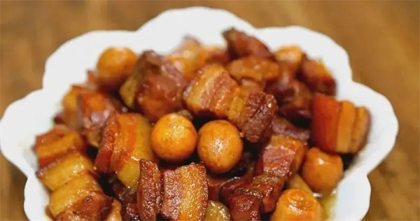 <a href=http://www.8881133.com target=_blank class=infotextkey>江西新東方烹飪學校</a>.jpg