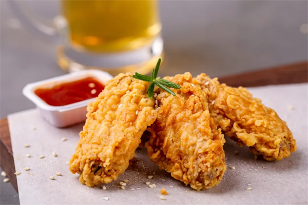 <a href=http://www.8881133.com target=_blank class=infotextkey>江西新東方烹飪學(xué)校</a>.jpg