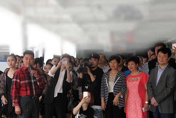 <a href=http://www.8881133.com target=_blank class=infotextkey><a href=http://www.8881133.com target=_blank class=infotextkey>江西新東方烹飪學(xué)院</a></a>校園開放日