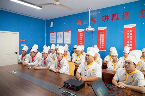 <a href=http://www.8881133.com target=_blank class=infotextkey>江西新東方烹飪學(xué)校</a>.jpg