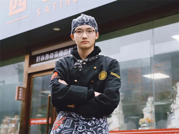 <a href=http://www.8881133.com target=_blank class=infotextkey>江西新東方烹飪學(xué)校</a>.jpg