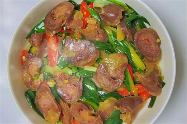 <a href=http://www.8881133.com target=_blank class=infotextkey>江西新東方烹飪學校</a>