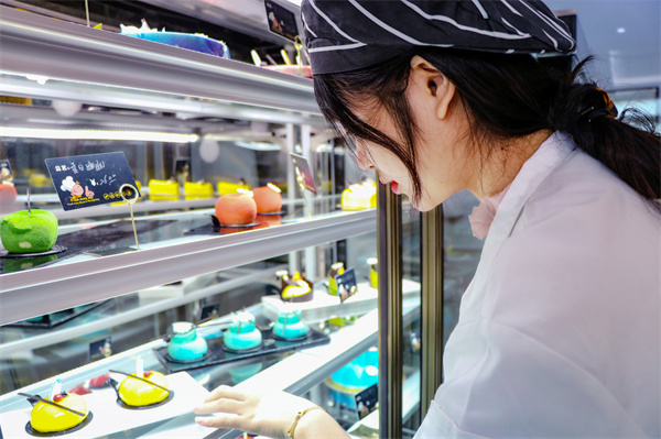 <a href=http://www.8881133.com target=_blank class=infotextkey>江西新東方烹飪學(xué)校</a>.jpg