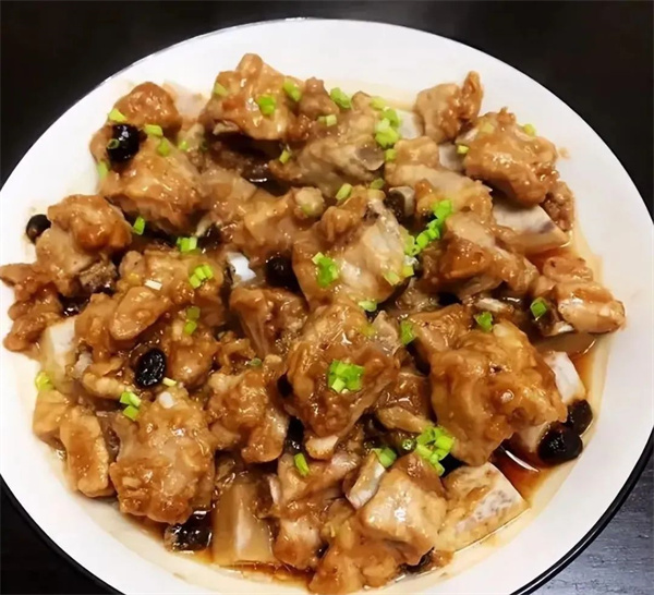 <a href=http://www.8881133.com target=_blank class=infotextkey>江西新東方烹飪學(xué)校</a>