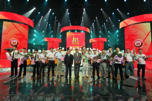 |24KܳУcCI(lng)(do)Ӱ