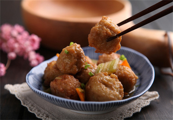 <a href=http://www.8881133.com target=_blank class=infotextkey>江西新東方烹飪學(xué)校</a>.jpg