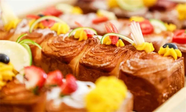 <a href=http://www.8881133.com target=_blank class=infotextkey>江西新東方烹飪學(xué)校</a>