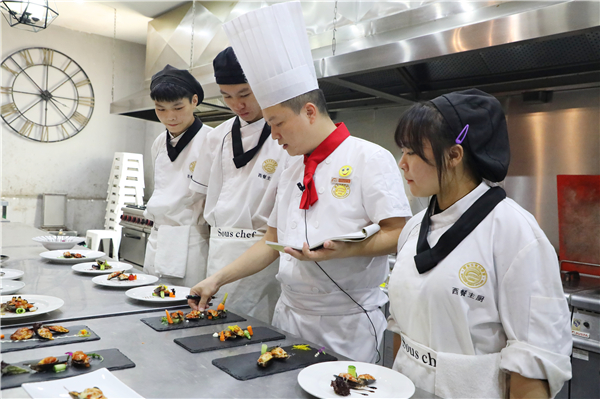 <a href=http://www.8881133.com target=_blank class=infotextkey><a href=http://www.8881133.com target=_blank class=infotextkey>�����|����W(xu��)Ժ</a></a>�W(xu��)�M.jpg