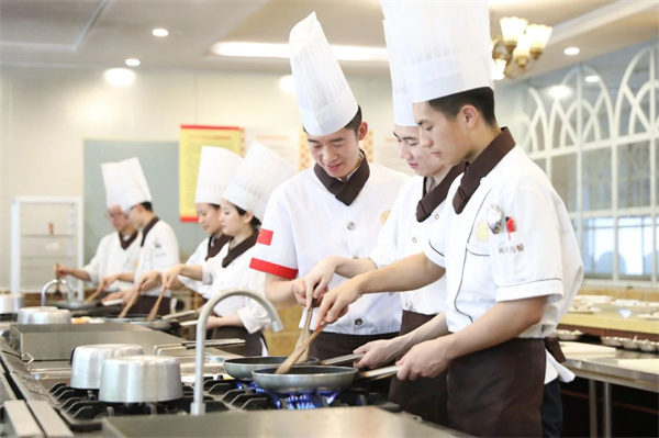 <a href=http://www.8881133.com target=_blank class=infotextkey>|W(xu)У</a>.jpg