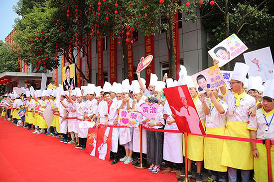 <a href=http://www.8881133.com target=_blank class=infotextkey>江西新東方烹飪學(xué)校</a>.jpg