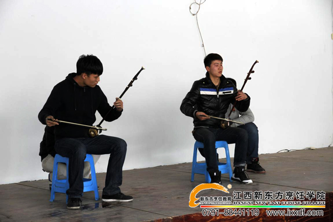 ���w�������c(di��n)ȼ����ӭ�´�����(li��n)�g�R�ݵ�Ӌ�r