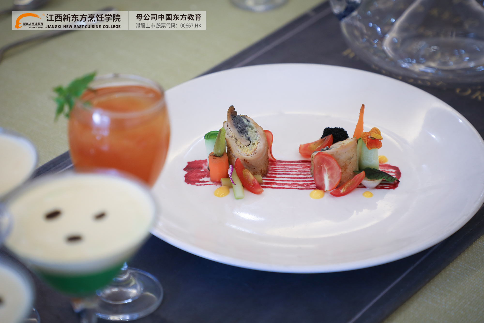 <a href=http://www.8881133.com target=_blank class=infotextkey>江西新東方烹飪學校</a>.jpg