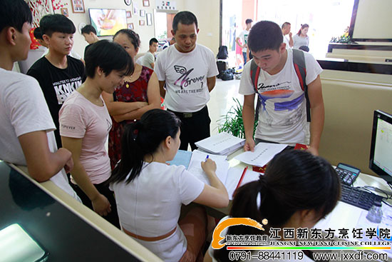 <a href=http://www.8881133.com target=_blank class=infotextkey>�����|����W(xu��)У</a>.jpg