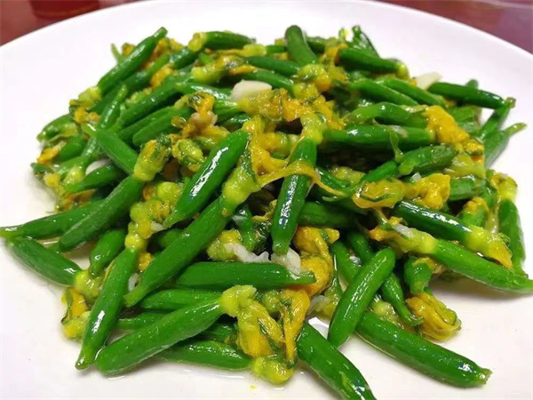 <a href=http://www.8881133.com target=_blank class=infotextkey>江西新東方烹飪學(xué)校</a>