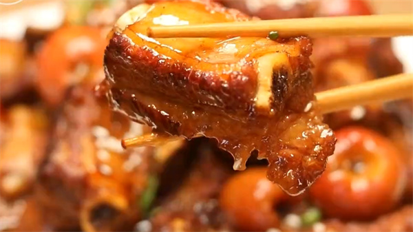 <a href=http://www.8881133.com target=_blank class=infotextkey>江西新東方烹飪學校</a>.jpg