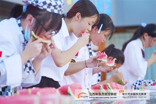 <a href=http://www.8881133.com target=_blank class=infotextkey>江西新東方烹飪學(xué)校</a>.jpg