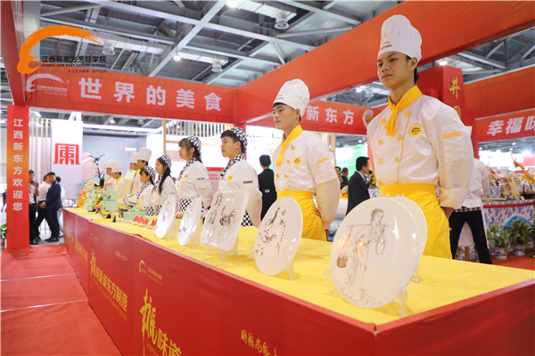 ڶʮЇʳ(ji)ʢ_Ļ<a href=http://www.8881133.com target=_blank class=infotextkey>|WԺ</a>@G.jpg