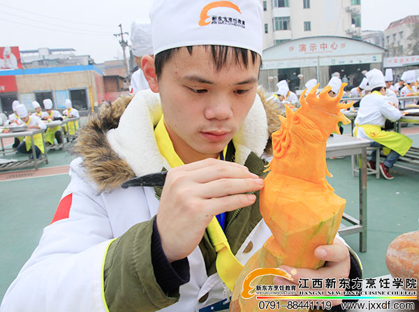 <a href=http://www.8881133.com target=_blank class=infotextkey>江西新東方烹飪學(xué)校</a>.jpg