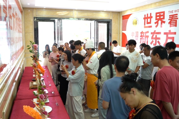 <a href=http://www.8881133.com target=_blank class=infotextkey>江西新東方烹飪學(xué)校</a>.jpg