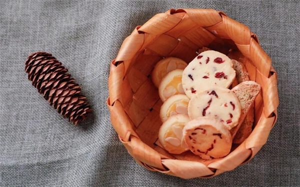 <a href=http://www.8881133.com target=_blank class=infotextkey>江西新東方烹飪學(xué)校</a>.jpg