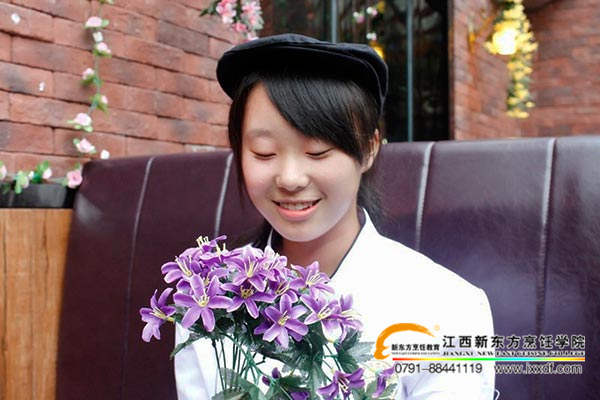 �W(xu��)��