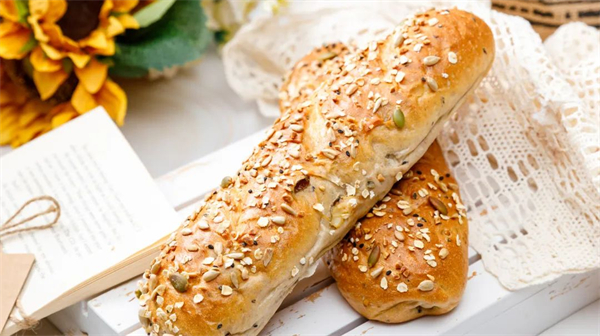 �W(xu��)���c(di��n)��<a href=http://www.8881133.com target=_blank class=infotextkey>�����|����W(xu��)У</a>.jpg