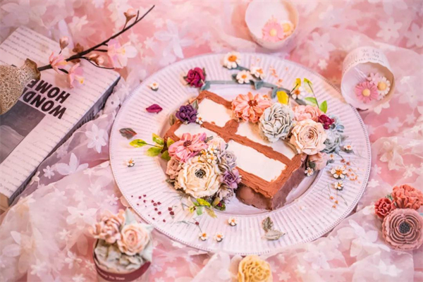 <a href=http://www.8881133.com target=_blank class=infotextkey>江西新東方烹飪學(xué)校</a>.jpg