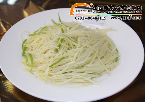 <a href=http://www.8881133.com target=_blank class=infotextkey>江西新東方烹飪學(xué)院</a>學(xué)生獲獎作品7~.jpg