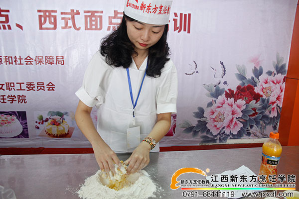 <a href=http://www.8881133.com target=_blank class=infotextkey>�����|����W(xu��)У</a>.jpg