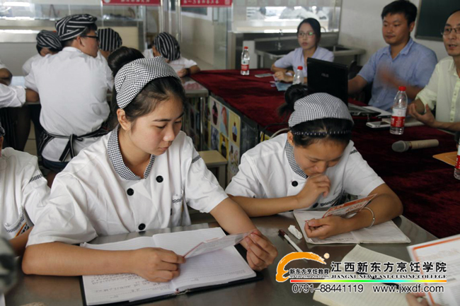 ͬ�W(xu��)��ͨ�^��I(y��)������˽���I(y��)��r