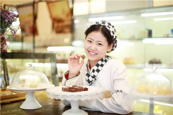 <a href=http://www.8881133.com target=_blank class=infotextkey>�����|����W(xu��)У</a>.jpg