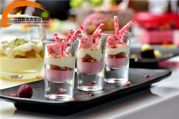 江西新東方烹飪學(xué)西點(diǎn).jpg
